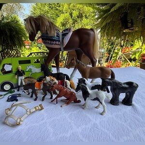 Playmobil and Barbie Equestrian Horse Truck Horses & Riders plus equipment